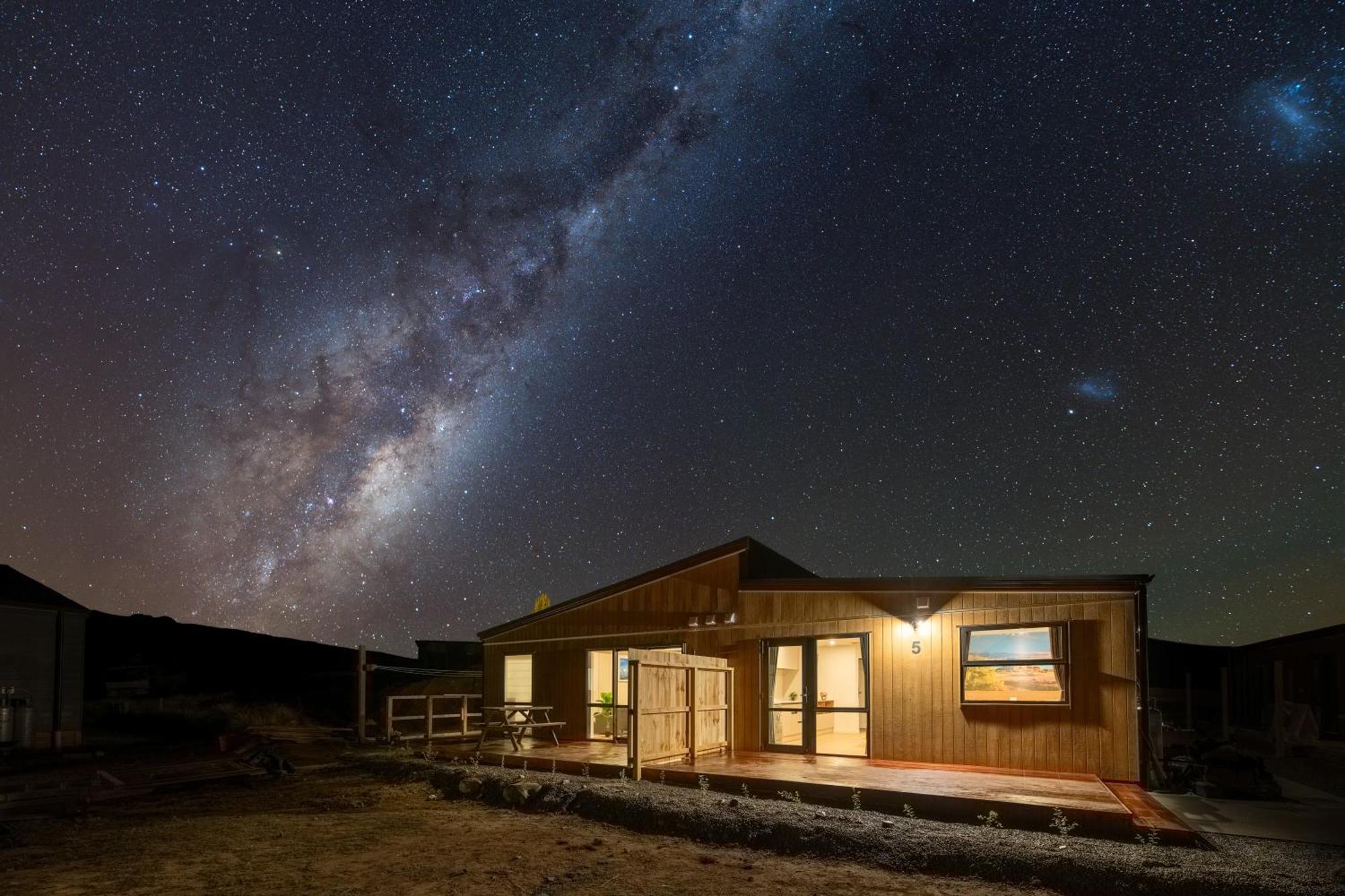 Sunshine Suites Lake Tekapo Exterior foto